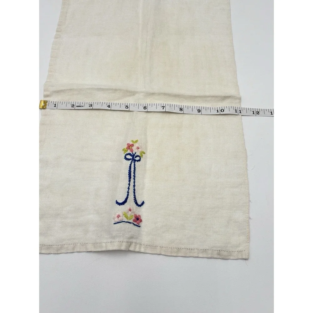 Vintage Hand Embroidered Linen‎ Guest Towel Floral Cottagecore Farmhouse Vanity